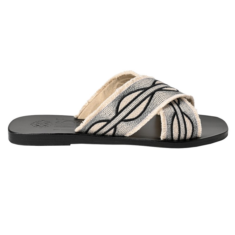 DAPHNE LEATHER SANDAL - Black and Silver